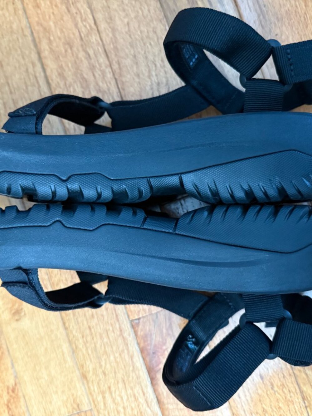 TEVA Women's Hurricane XLT2 Ampsole Sandal Black SZ 11 - Picture 6 of 6